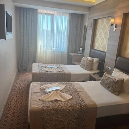 Borz Old Ξενοδοχείο 3*