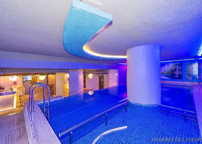 Отель Matiat Hotel Istanbul Стамбул